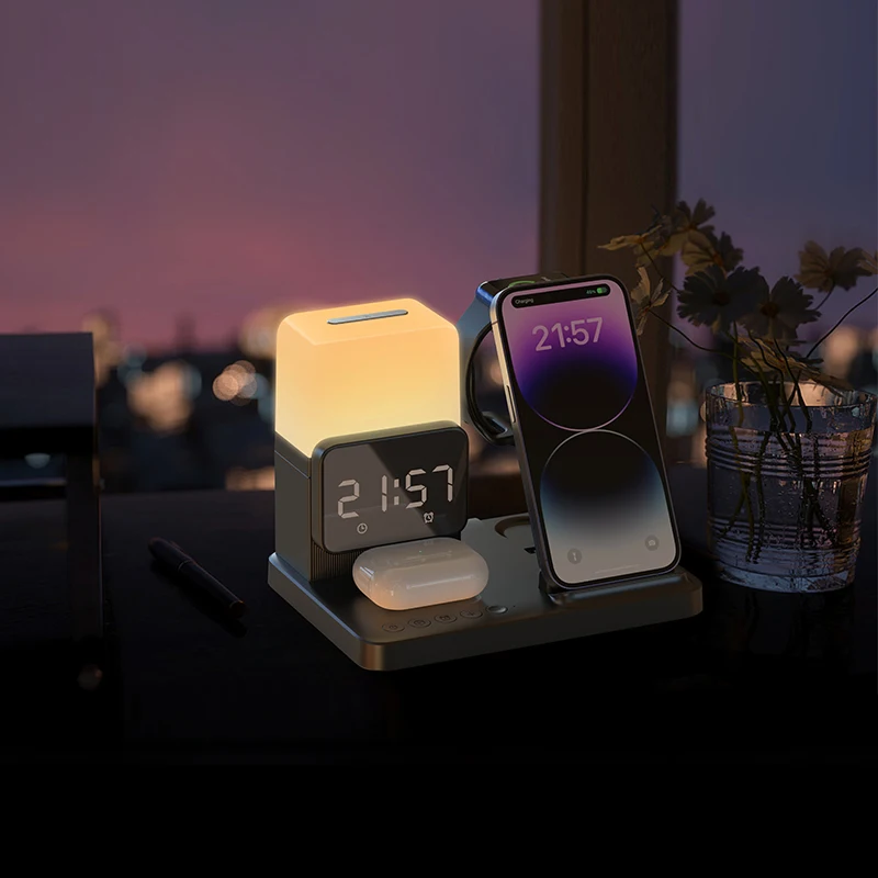 6 in 1 Wireless Charger Stand  - Smartwatch X12 recensione e prezzo