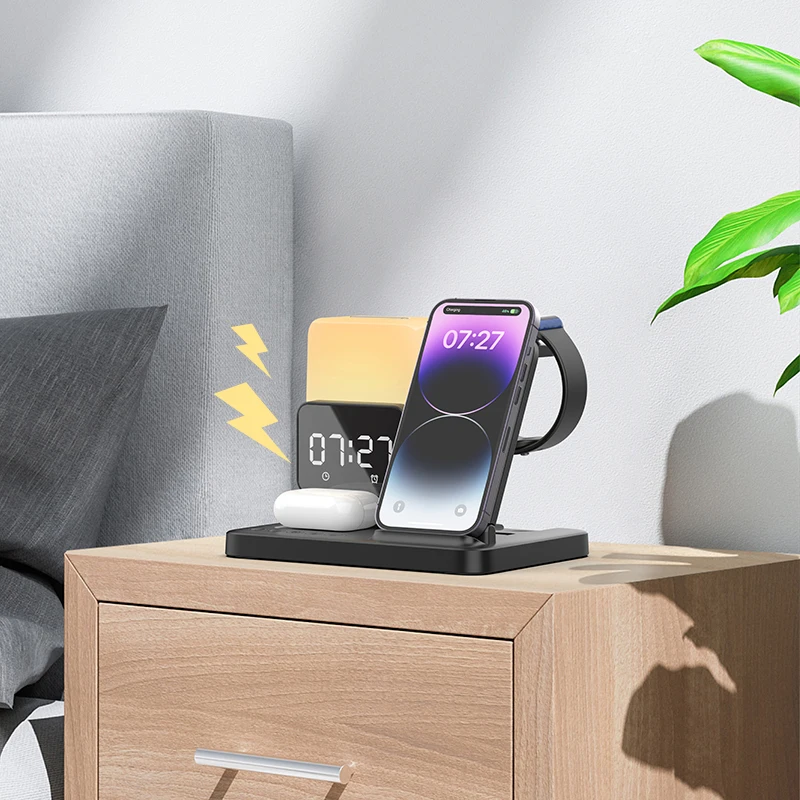 6 in 1 Wireless Charger Stand  - Smartwatch X12 recensione e prezzo